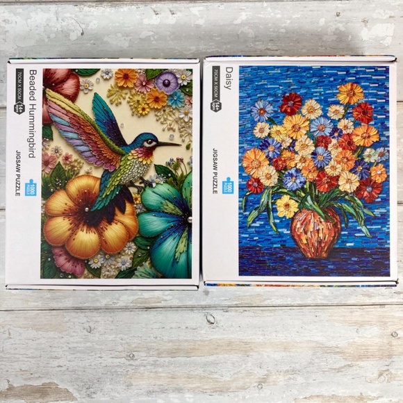 Floral and Hummingbird Jigsaw Puzzles || Lot of 3 - 1,000 Piece puzzles - Picture 5 of 7